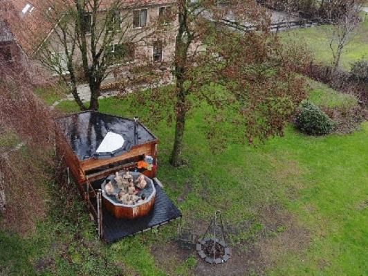 De Opkikker 10 Persoons Met Hottub
