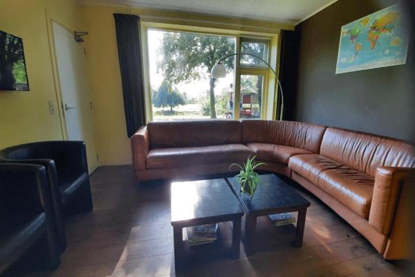 De Opkikker 10 Persoons Met Hottub Casa de Férias Giethoorn